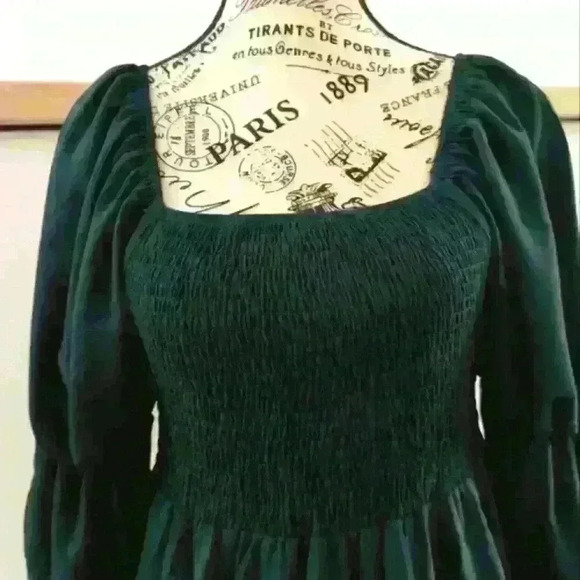 OFEEFAN  | Women's Dark Green 3/4 Puff Sleeve Square Neck Smocked Mini D… - Picture 4 of 6